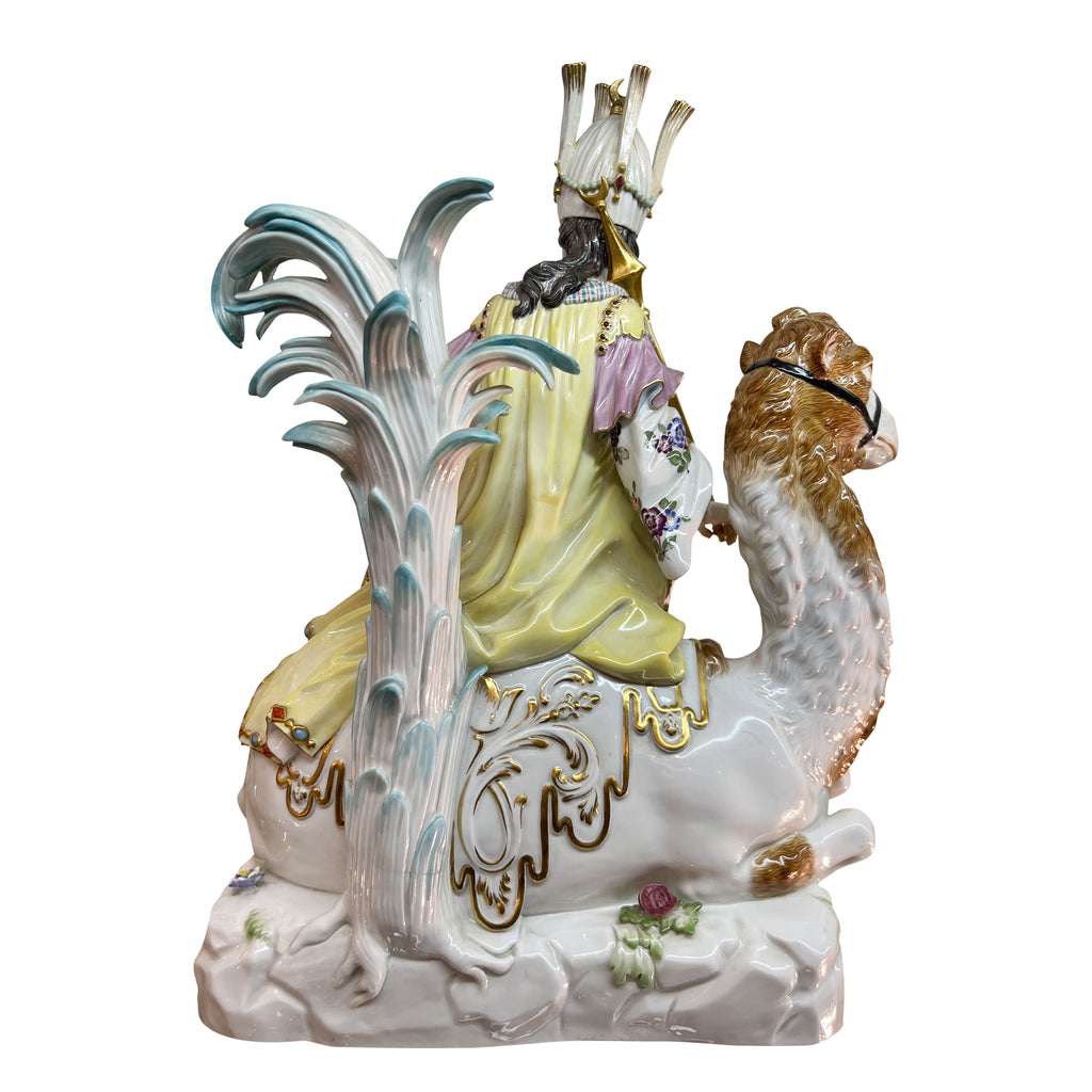 AN ANTIQUE MEISSEN PORCELAIN GROUP ALLEGORICAL OF THE 'FOUR CONTINENTS'