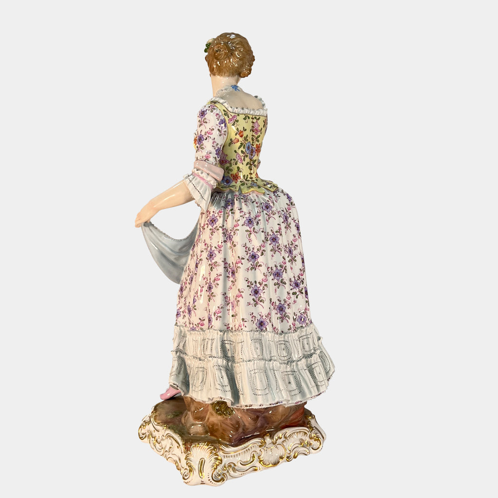 LARGE MEISSEN FIGURE OF A LADY FLOWER PICKER