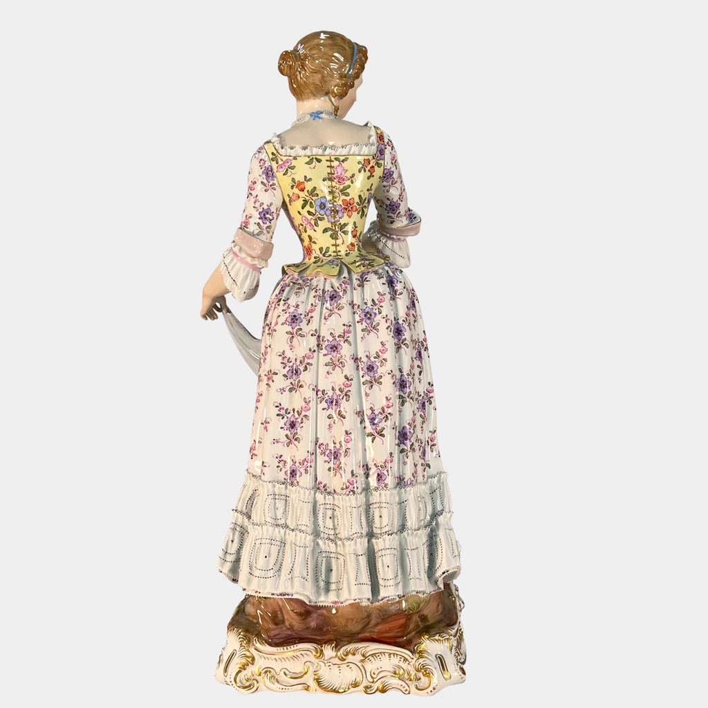 LARGE MEISSEN FIGURE OF A LADY FLOWER PICKER