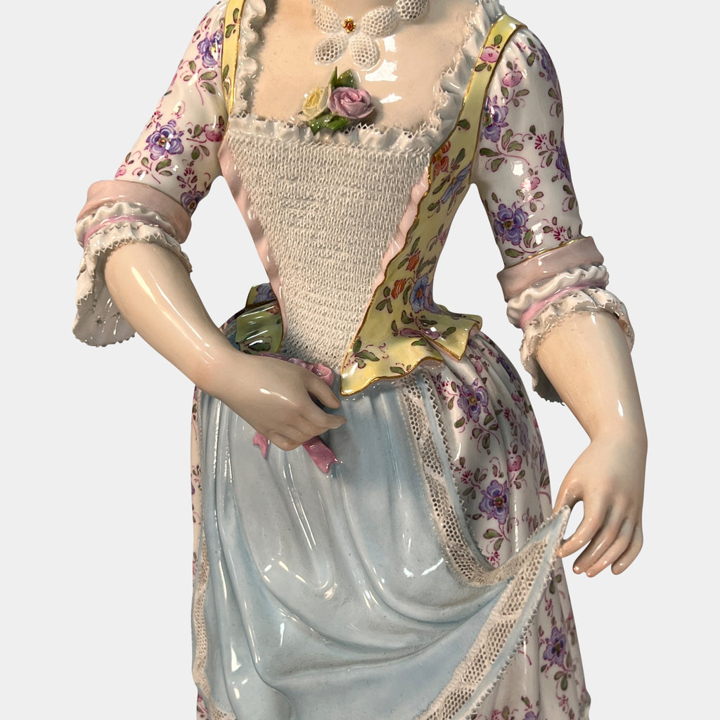 LARGE MEISSEN FIGURE OF A LADY FLOWER PICKER