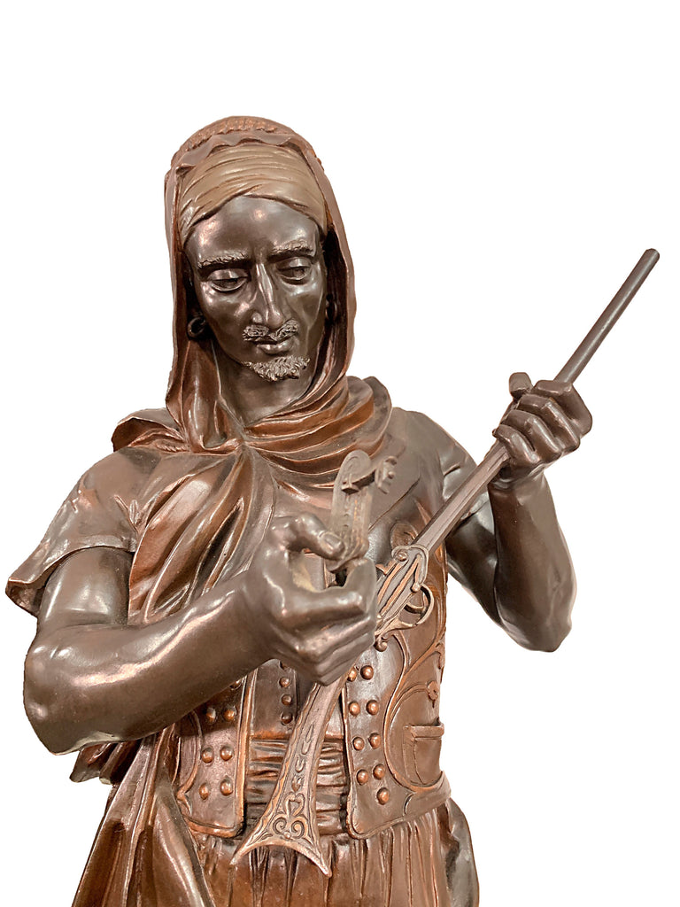 FRENCH BRONZE SCULPTURE 'LE MARCHAND D'ARMES TURC' BY G. GUEYTON